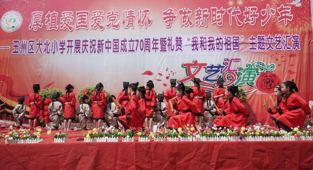 现实版乌克兰地图与官方版乌克兰地图有哪些不同？